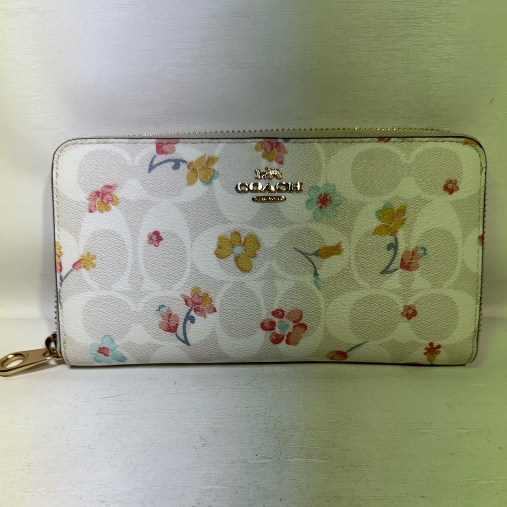 COACH Wallet Long FC8695 C8695 Chalk Multi Signature Mystical